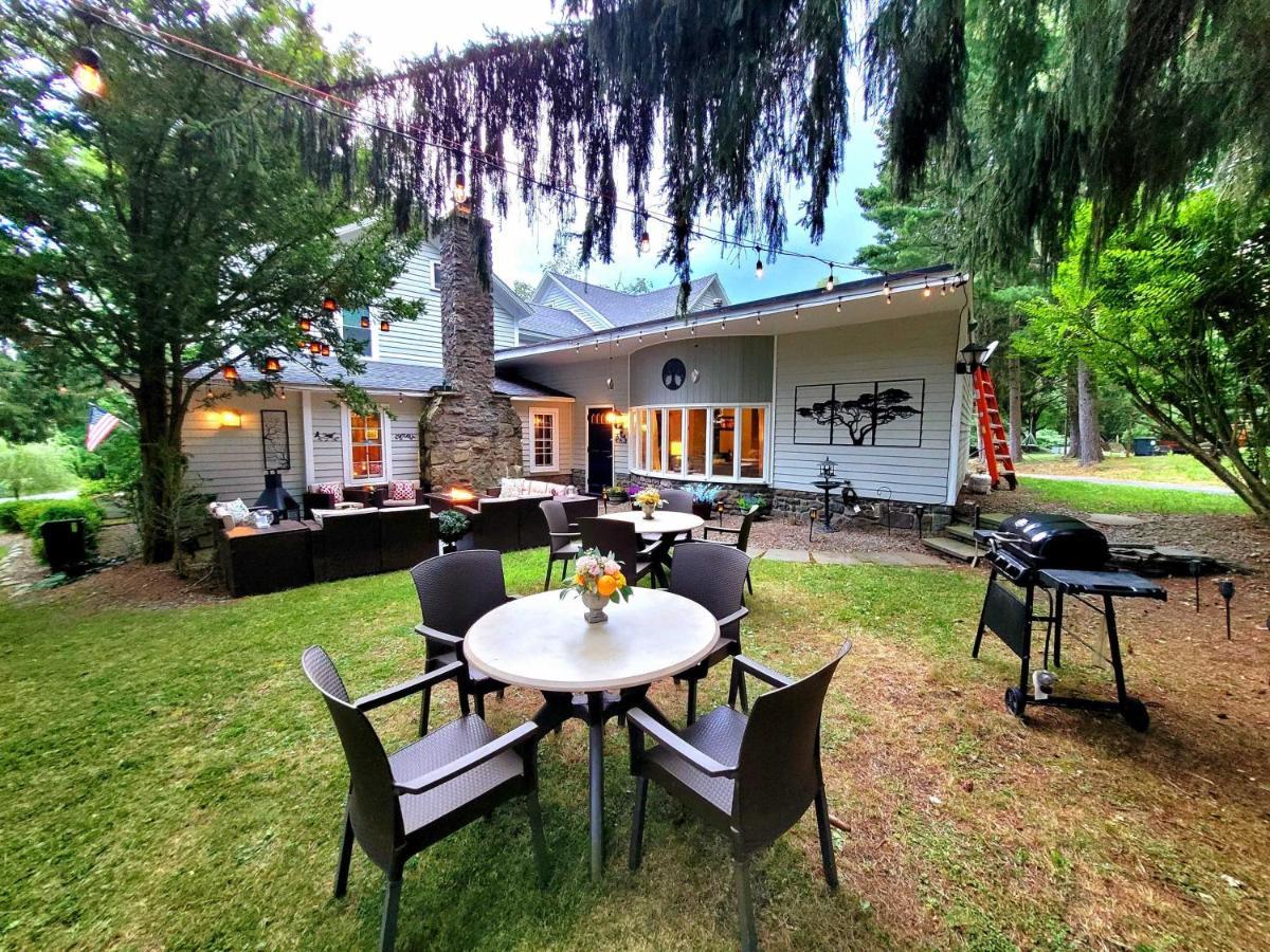 Pump House Inn & Spa Skytop Exterior photo